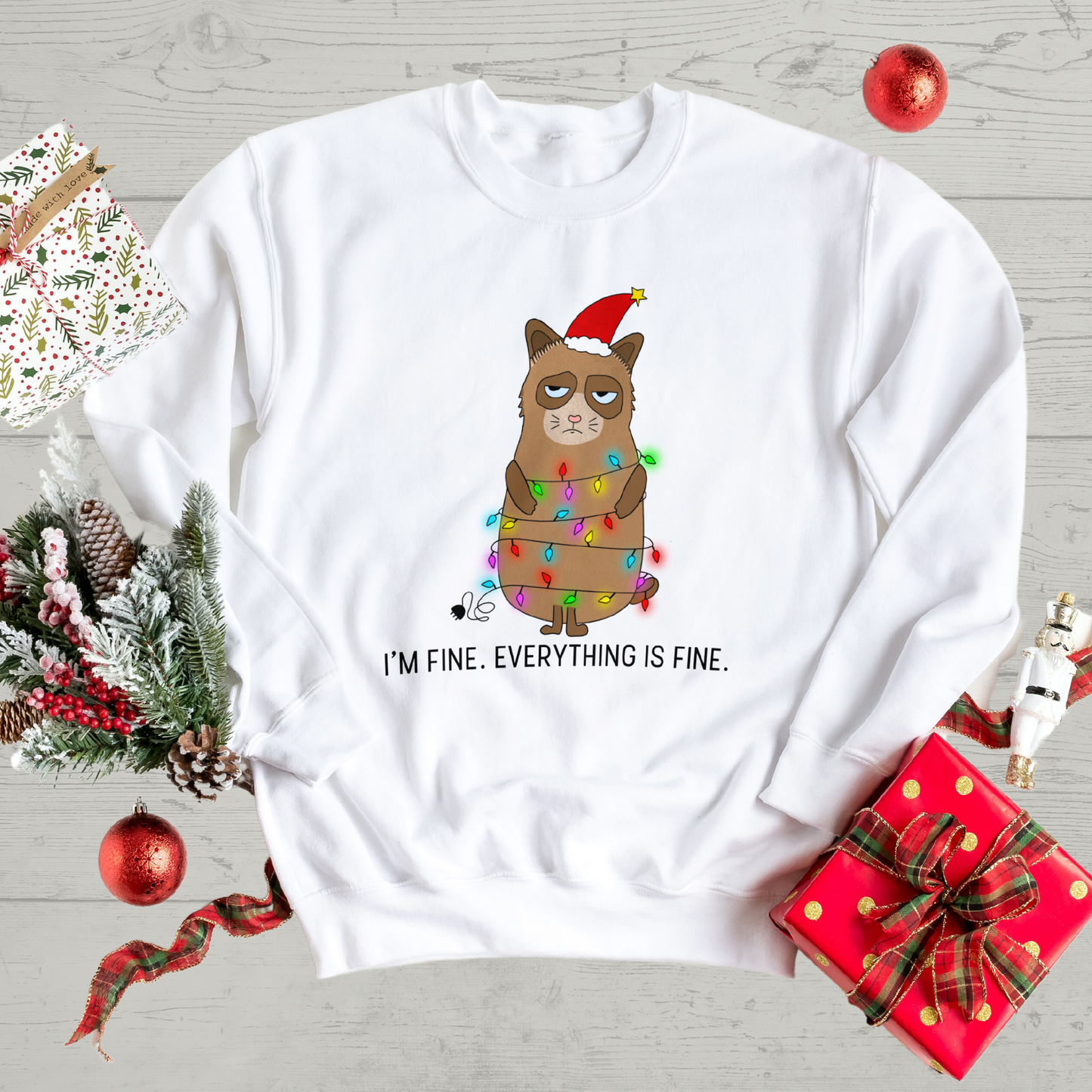 Cat Lover - Everything Is Fine | Hoodie | Sweatshirt | T-Shirt